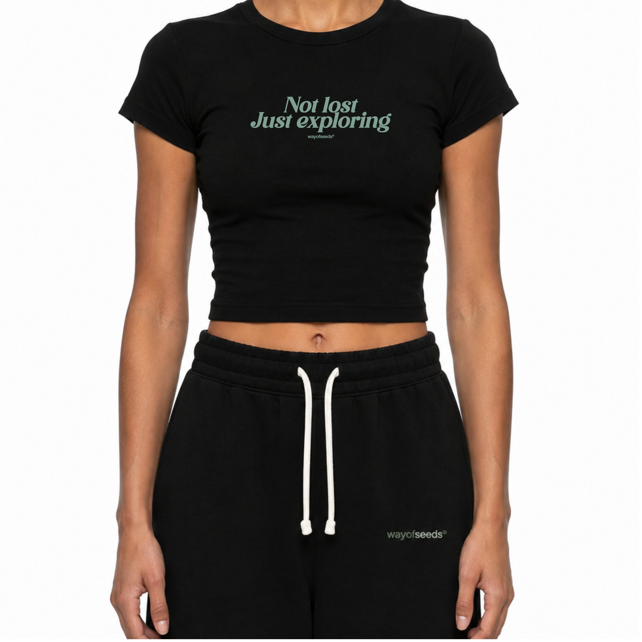 NOT LOST JUST EXPLORING WOMEN’S CROPPED TEE